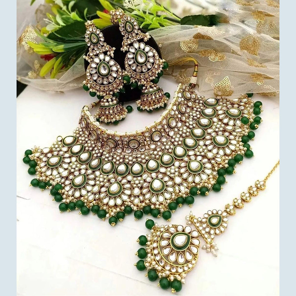 Grand Kundan Bridal Jewellery Set with Maatha Patti & Nath – Royal Wedding Collection