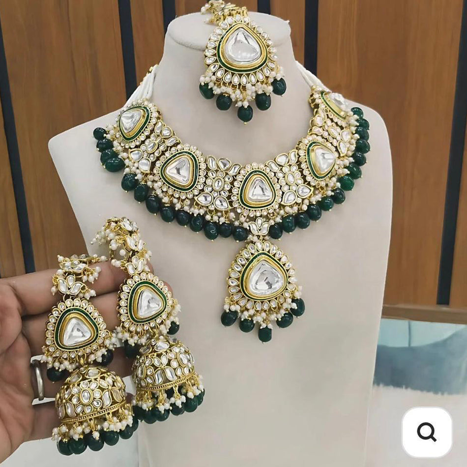myFashion Kundan gold plated Necklace Set with Green beads, white Pearl Beaded Design