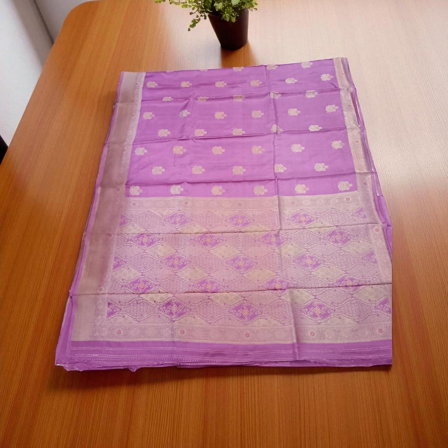 myFashion Tussar Banarasi saree with woven pattern border and pallu