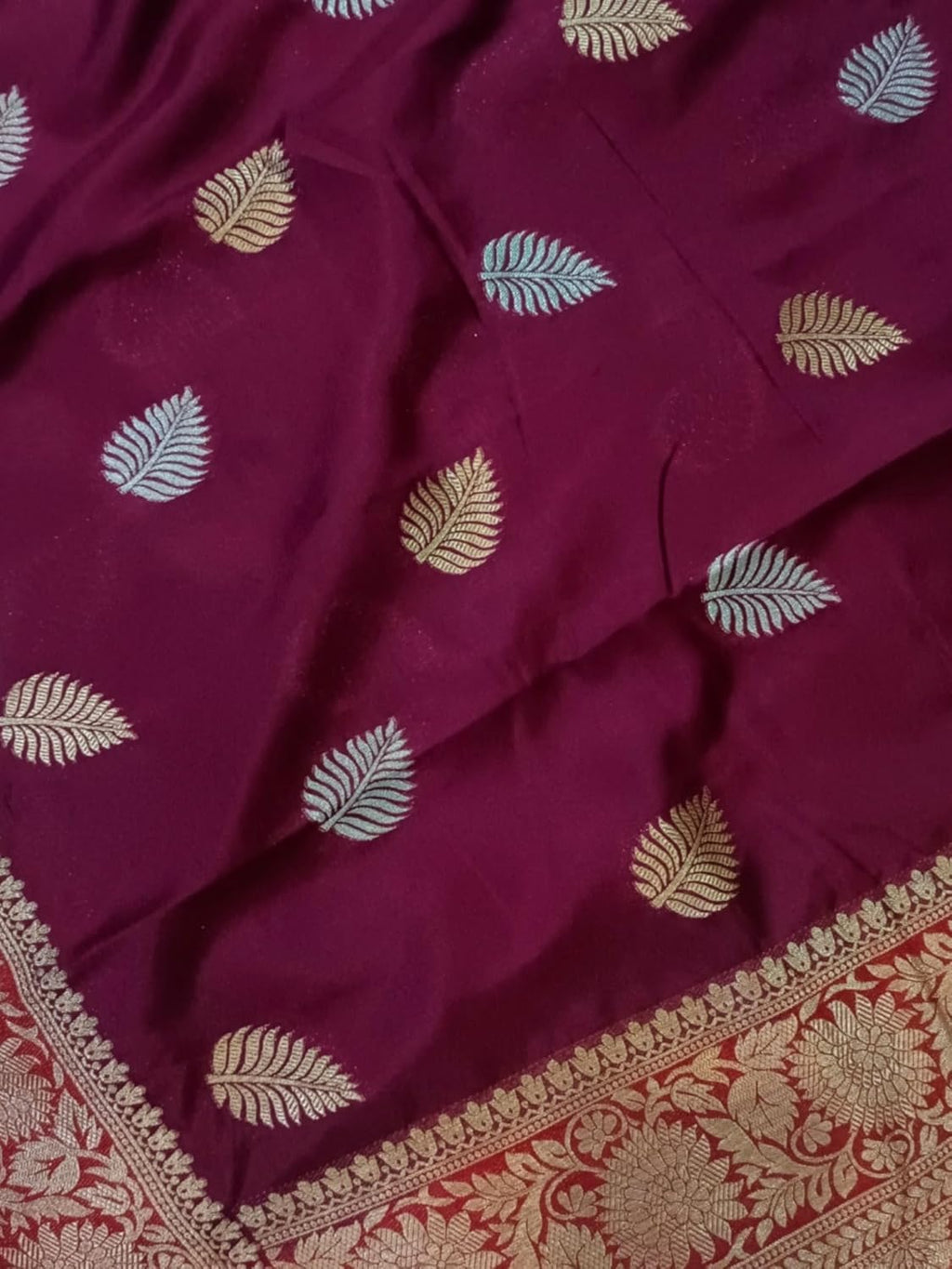 myFashion Banarasi Katan silk saree with Contrast Border, Sona roopa zari leaf pattern