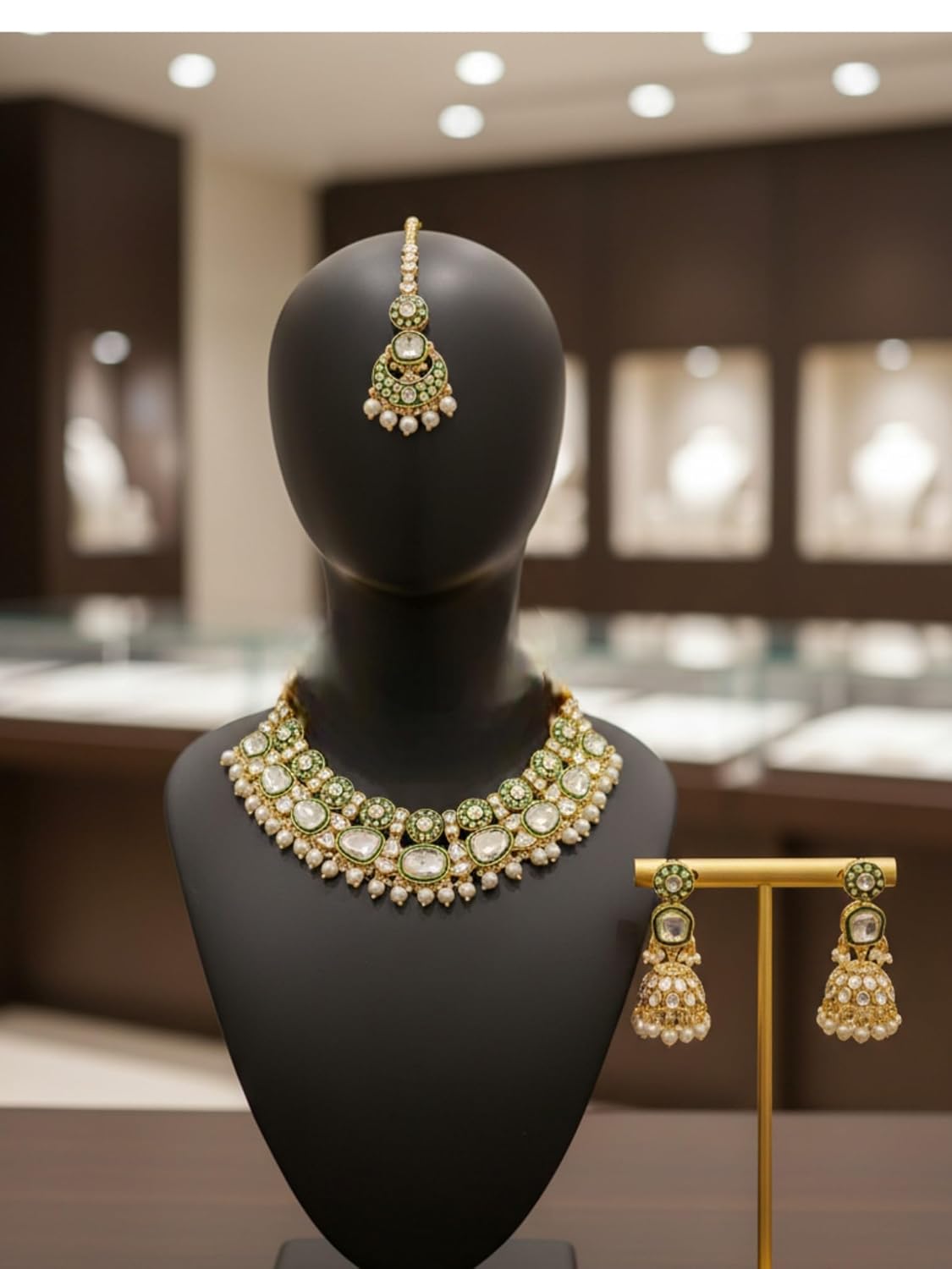 Bridal Kundan Choker Necklace Set with Jhumka Earrings & Maang Tikka – Traditional Indian Wedding Jewellery (Purple/White / Green / Mint & Pink)