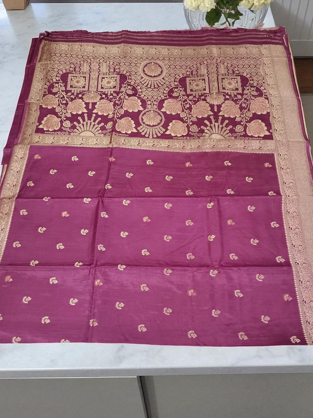 myFashion Banarasi Tussar saree with woven Border and Pallu