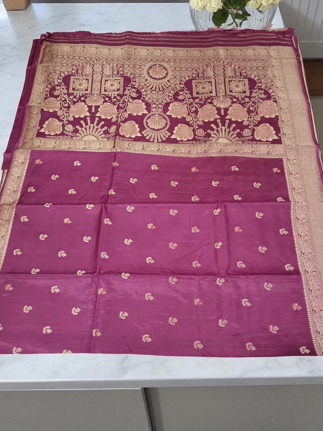 myFashion Banarasi Tussar saree with woven Border and Pallu