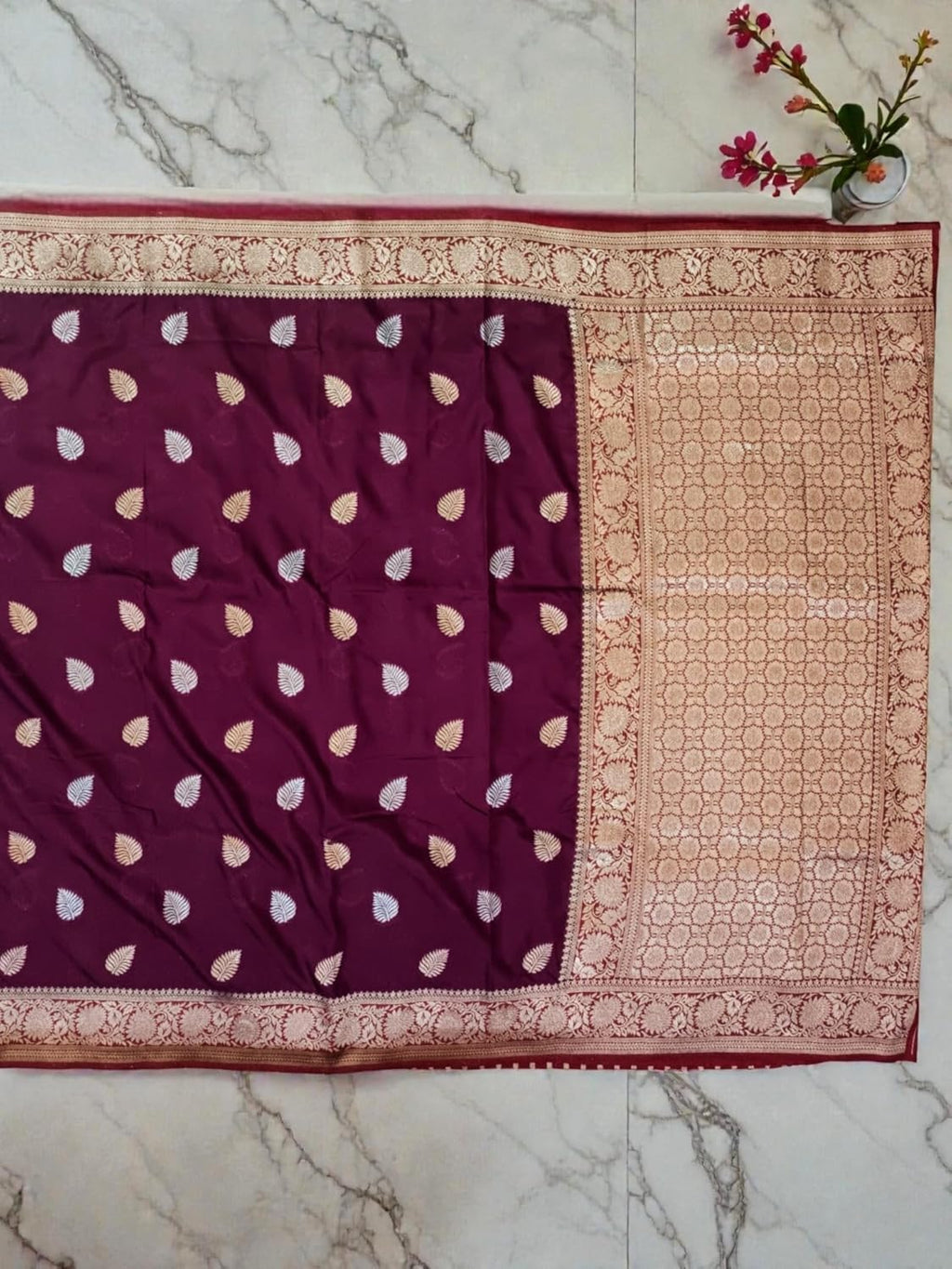 myFashion Banarasi Katan silk saree with Contrast Border, Sona roopa zari leaf pattern