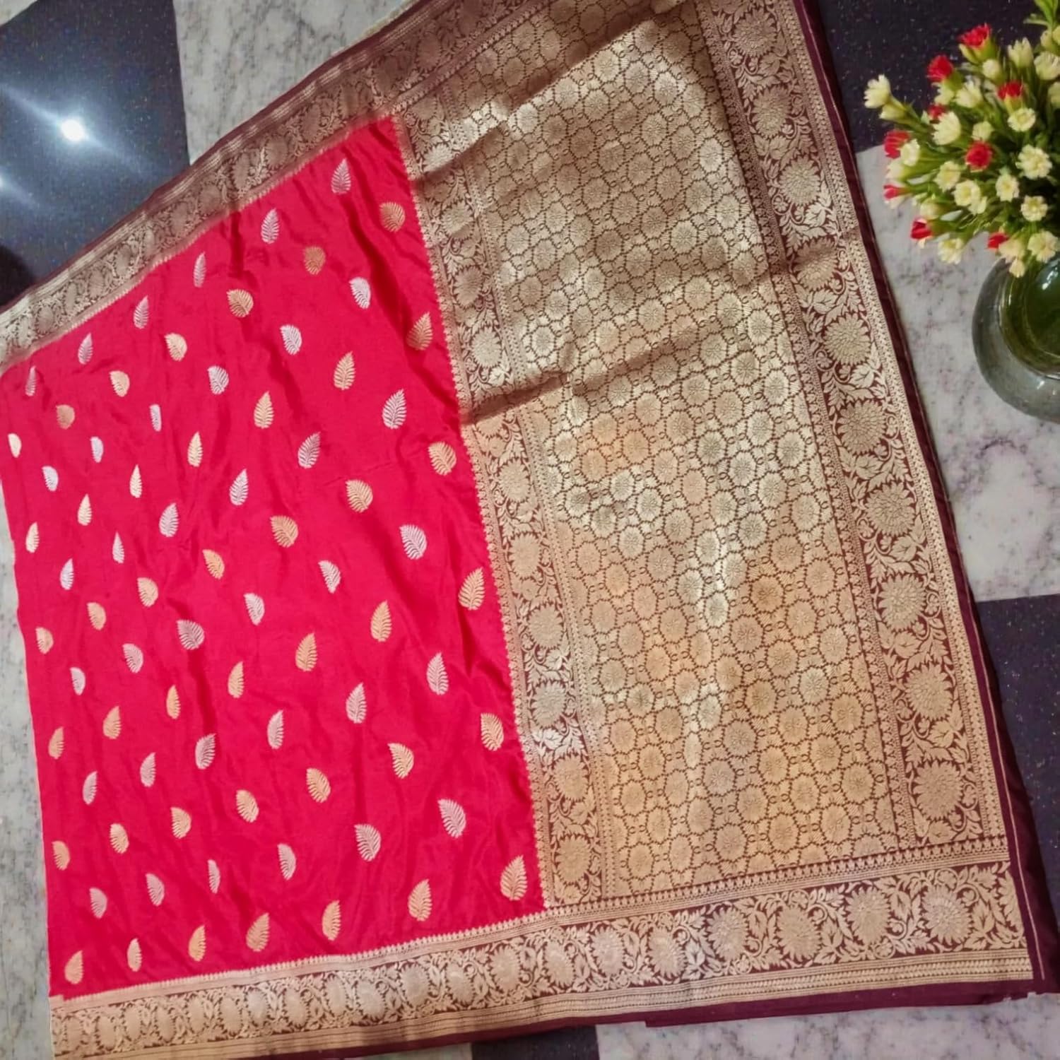 myFashion Banarasi Katan silk saree with Contrast Border, Sona roopa zari leaf pattern