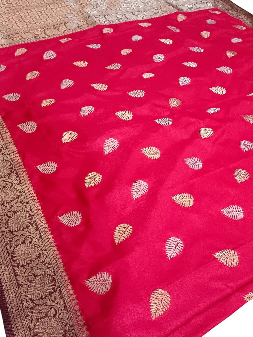 myFashion Banarasi Katan silk saree with Contrast Border, Sona roopa zari leaf pattern