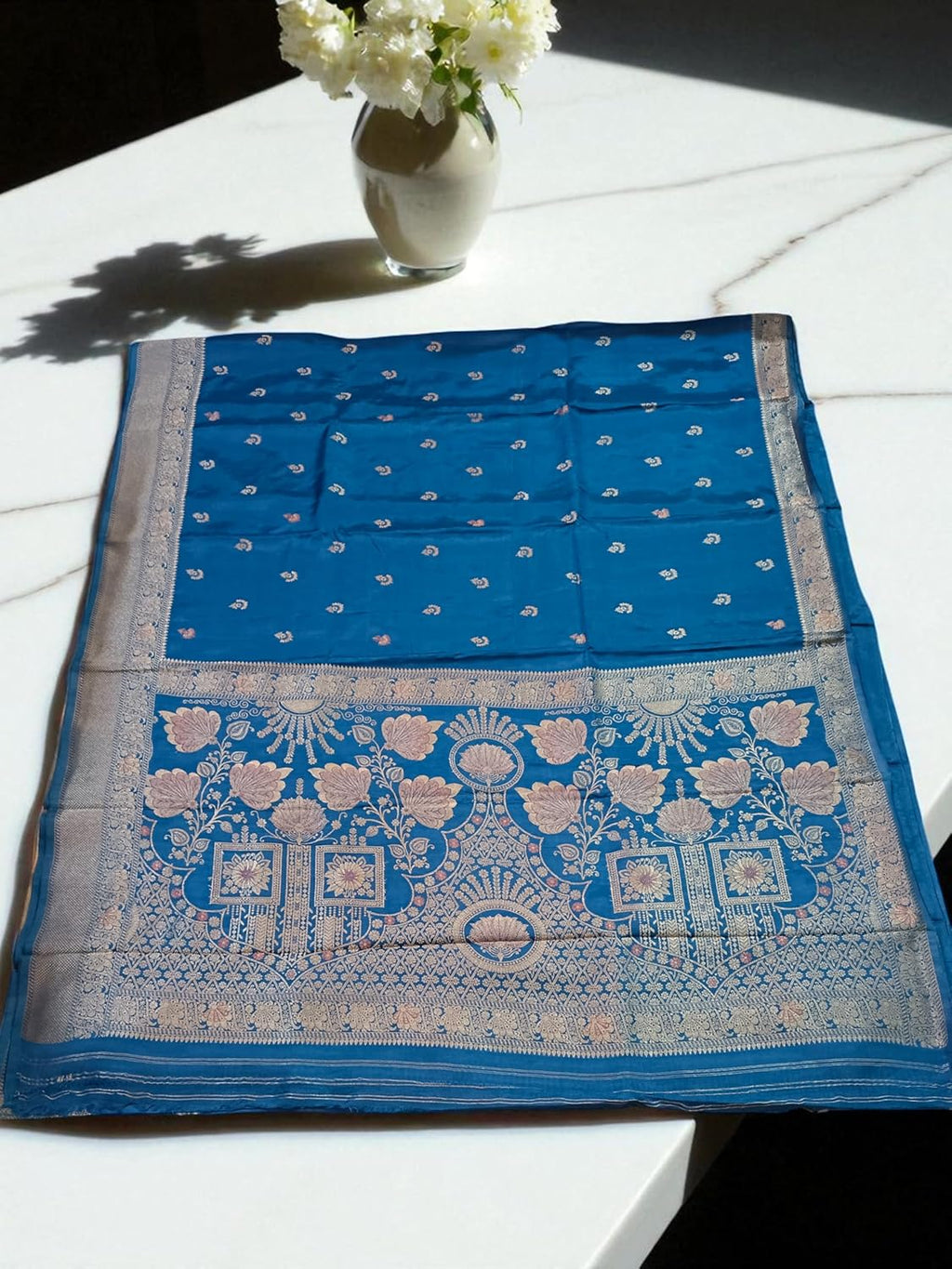 myFashion Banarasi Tussar saree with woven Border and Pallu