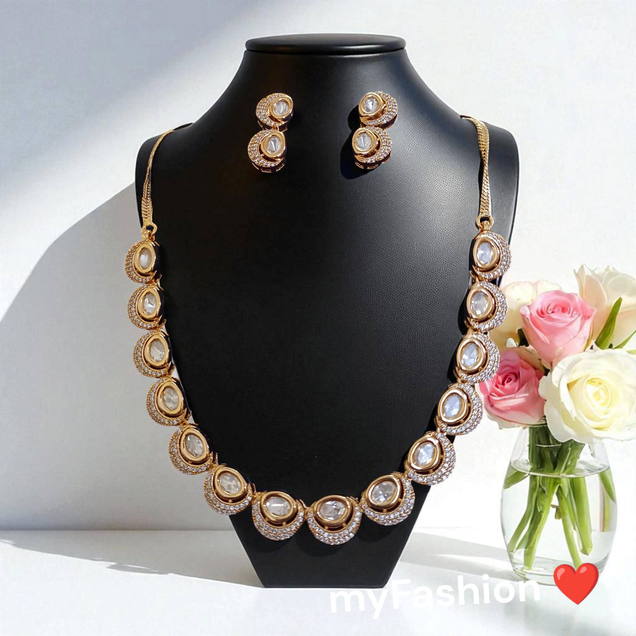 Moissanite Kundan Short Necklace Set with Earrings – White & Emerald Green | Bridal & Festive Jewellery