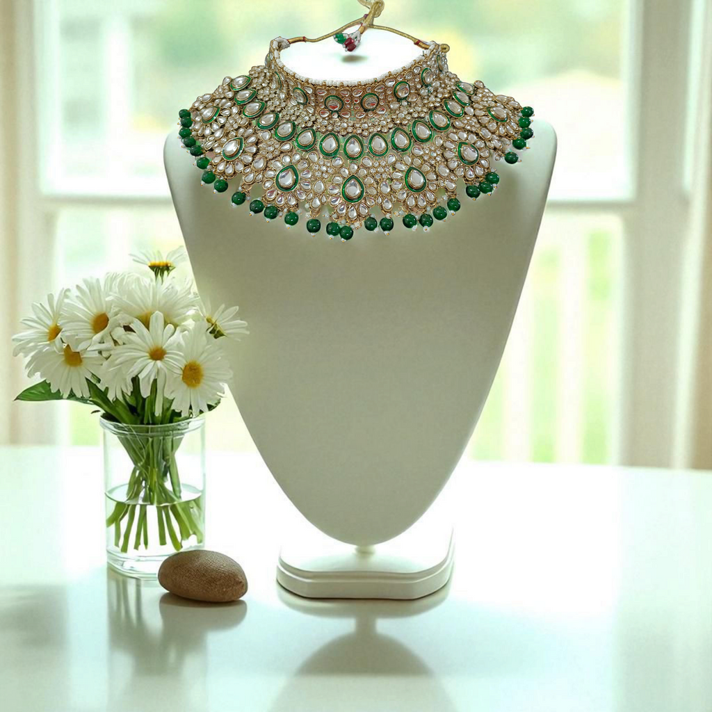 Grand Kundan Bridal Jewellery Set with Maatha Patti & Nath – Royal Wedding Collection