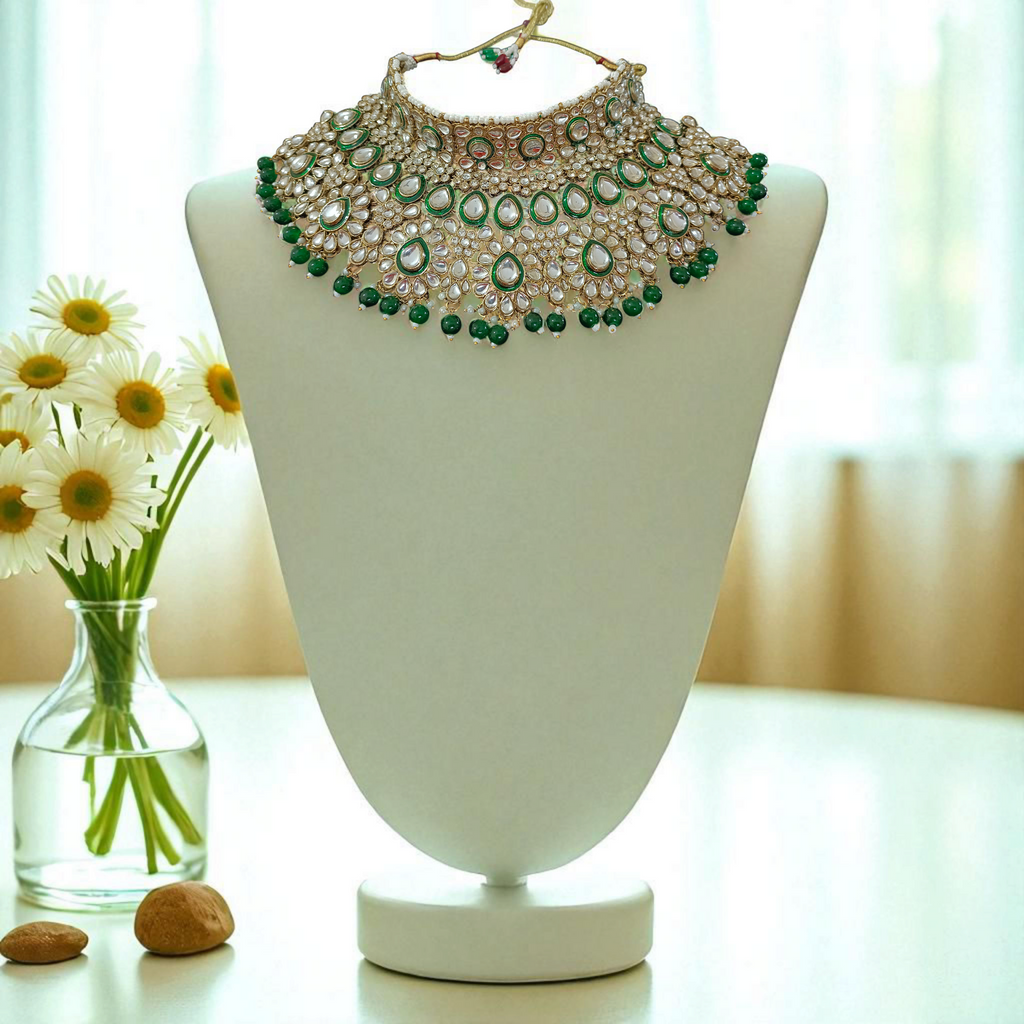 Grand Kundan Bridal Jewellery Set with Maatha Patti & Nath – Royal Wedding Collection