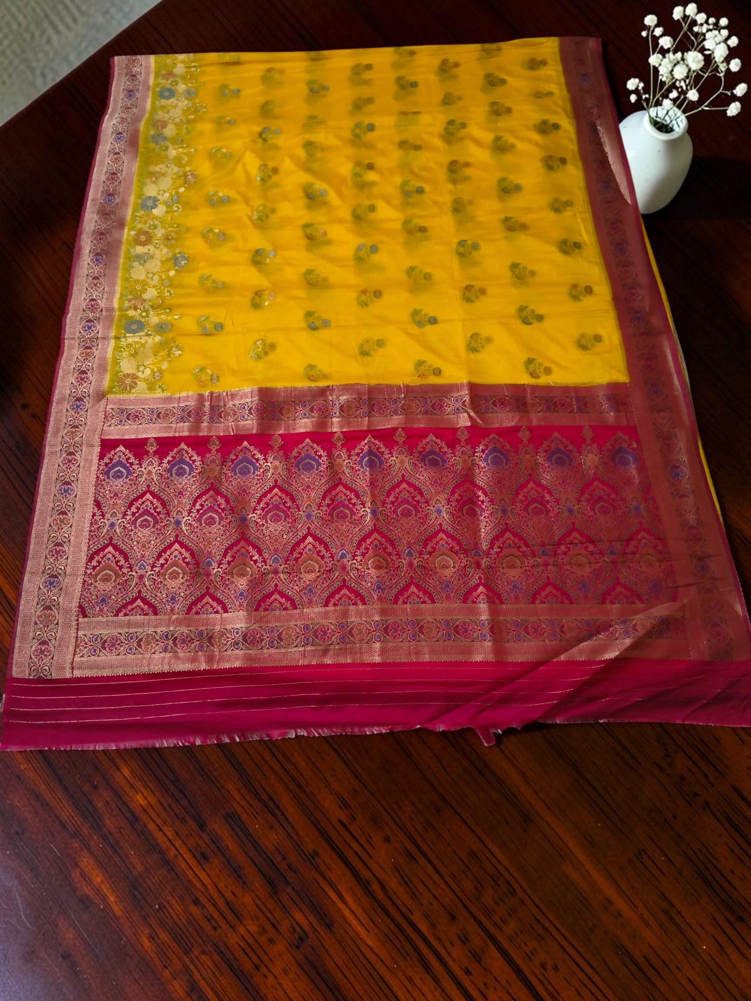 Premium Katan Pashmina Banarasi Saree in Yellow with Rani Pink Contrast Border & Rich Zari Woven Pallu | Festive & Wedding Wear