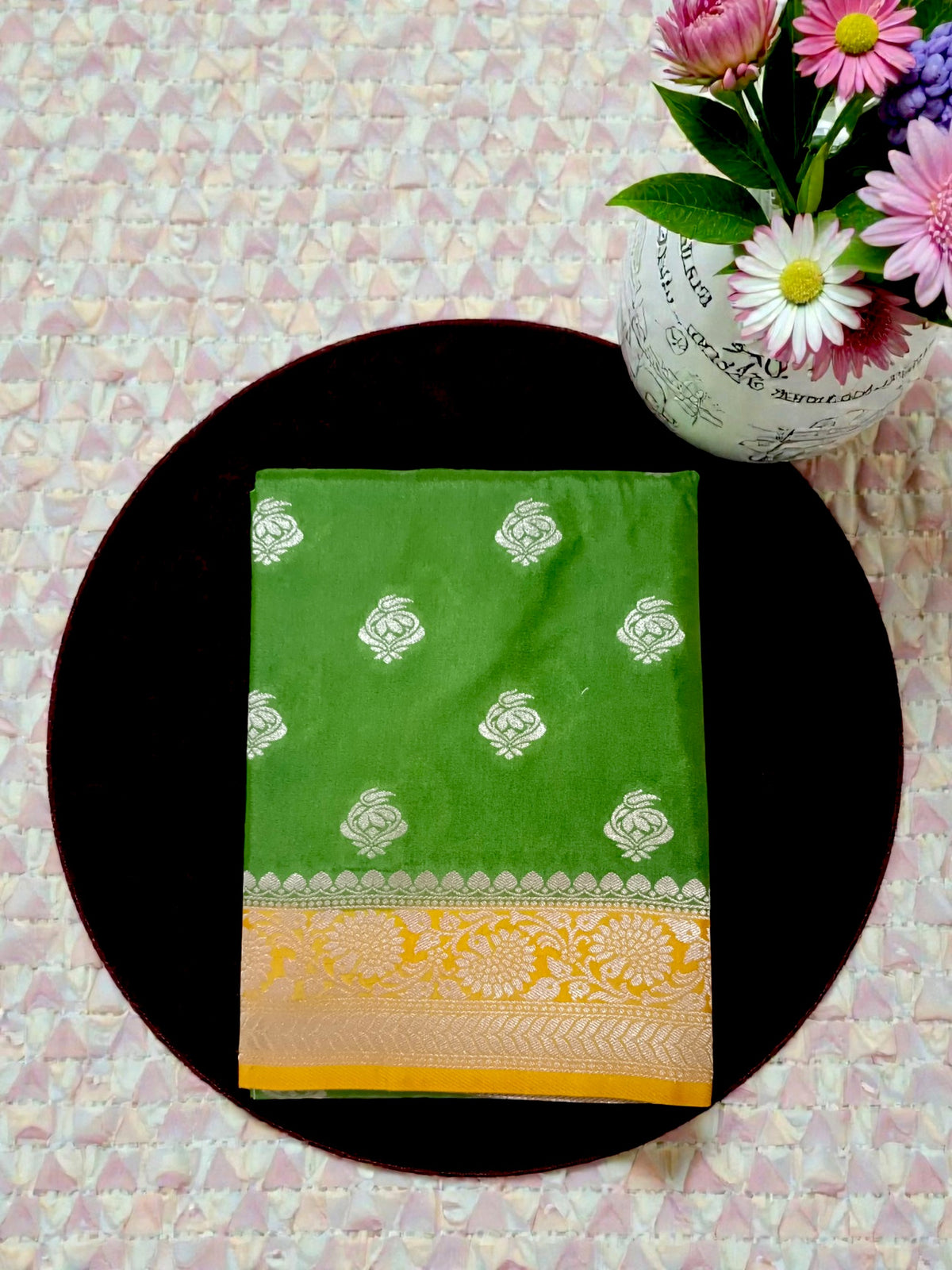 myFashion Banarasi Premium Katan Silk Light Green & Yellow Zari Saree