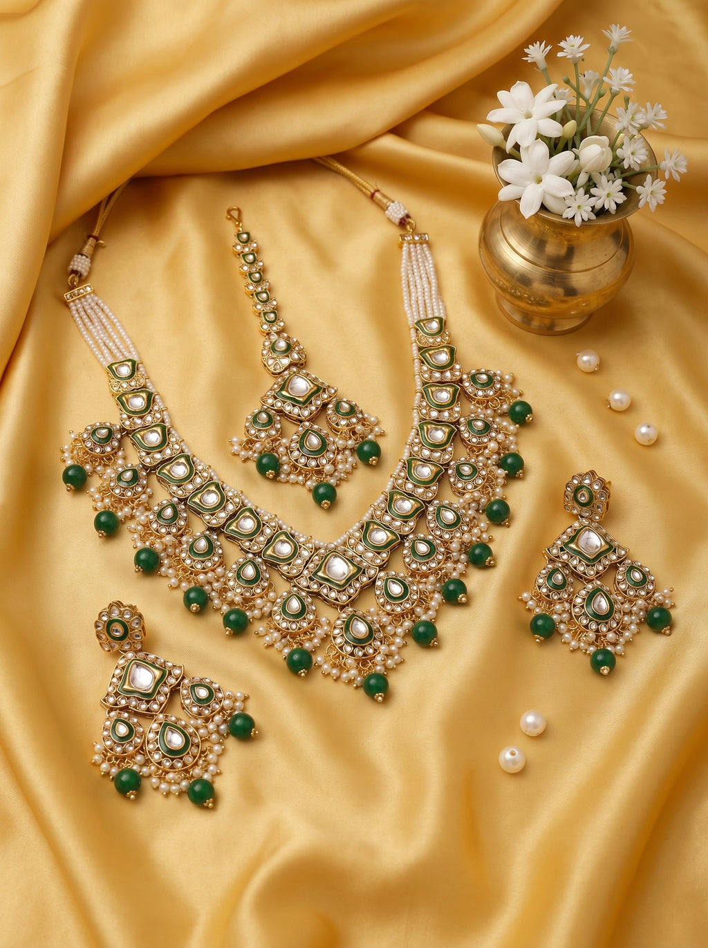myFashion Green Kundan V-Shape Necklace Set with Pearls | Bridal Jewellery Set with Earrings & Maang Tikka