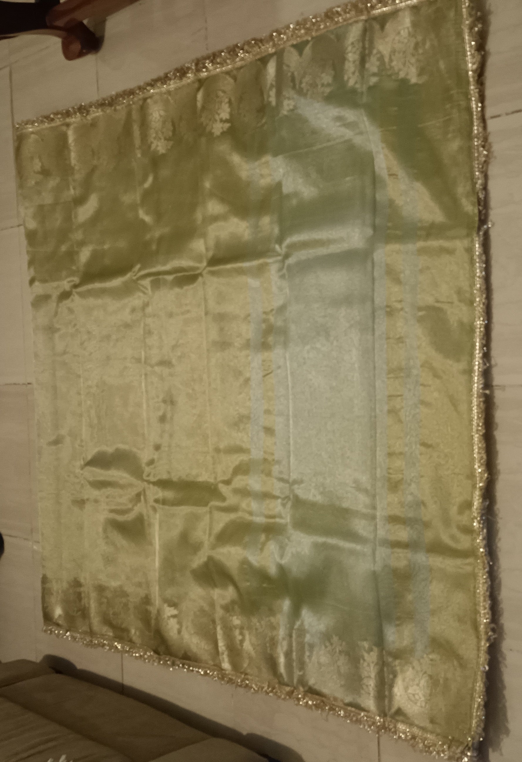 Banarasi Tissue silk Saree with Golden zari floral Scallop border